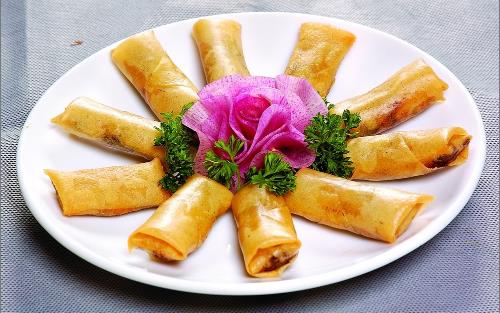春卷的N种做法大全,都在这了,春天里吃春卷,教你做超简
