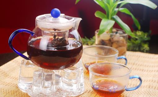 喝茶有讲究,喝错很伤身!细看4种茶的功效以及食用禁忌