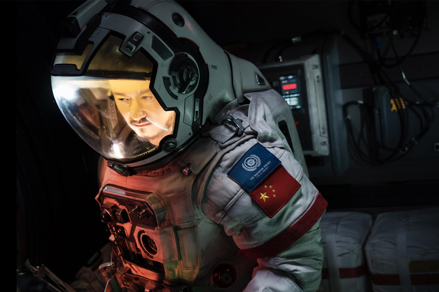 电影《独行月球》讲的什么故事？完整版剧情介绍