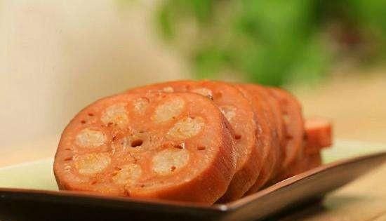 莲藕放久了变黑还能吃吗,莲藕买回来放了好多天了,削皮后里面有的地方黑黑的,还有很多棕色的点点,可是没有异味。能吃吗?图9