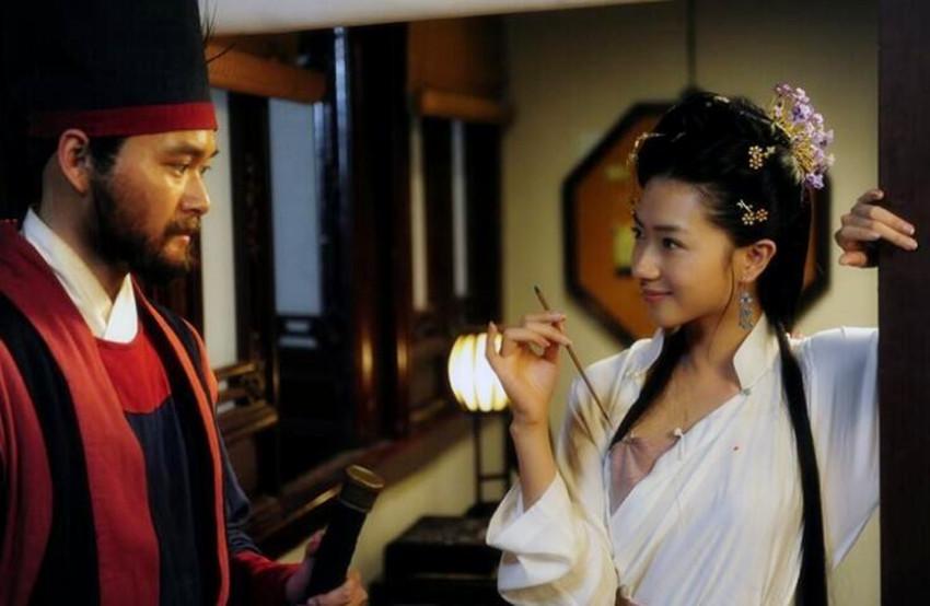 圣娼是什么意思(国外曾有一个令人羞耻的习俗)