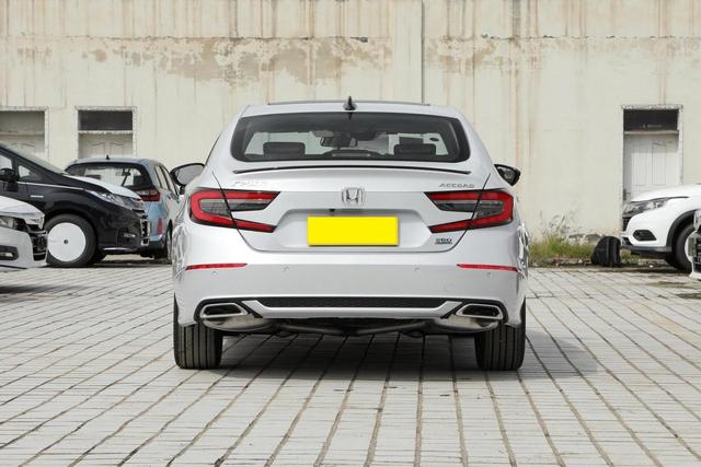 雅阁8代报价及图片参数（本田雅阁1.5T发动机16.98万起售）(6)