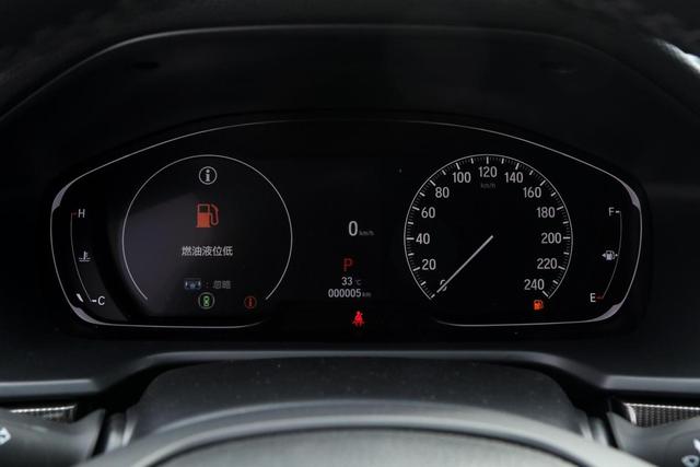 雅阁8代报价及图片参数（本田雅阁1.5T发动机16.98万起售）(8)
