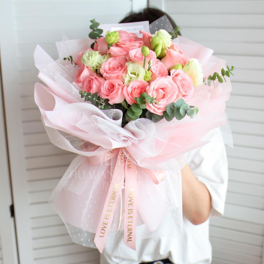 各种颜色玫瑰花的寓意及花语（不同颜色玫瑰花的寓意和花语）(图3)