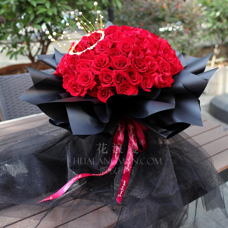 各种颜色玫瑰花的寓意及花语（不同颜色玫瑰花的寓意和花语）(图2)