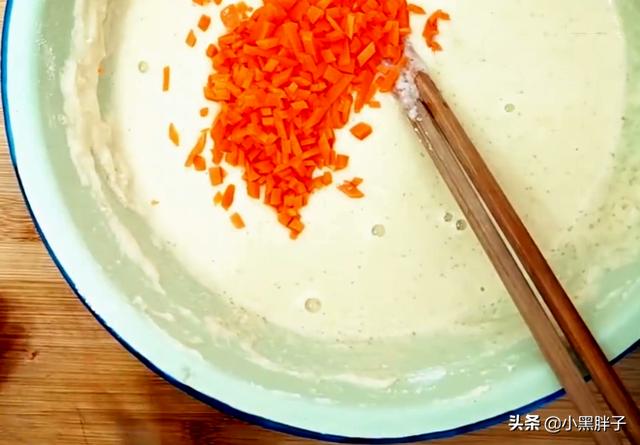 怎么用豆腐渣做饼（做饼又酥又香又健康）(6)