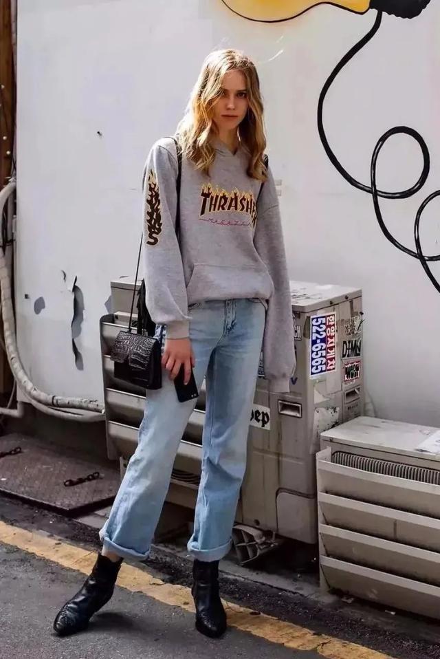 卫衣的五大穿法搭配（给你示范了卫衣的100种搭配）(31)