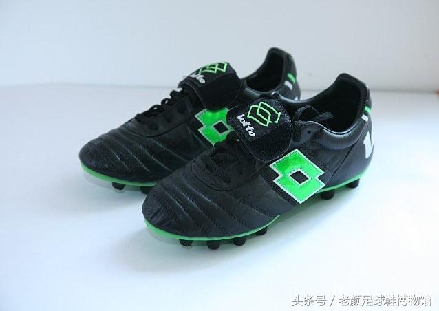 足球鞋分类（足球鞋品牌大百科）(76)