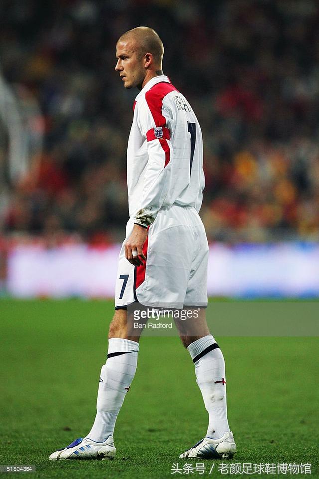 足球鞋分类（足球鞋品牌大百科）(6)