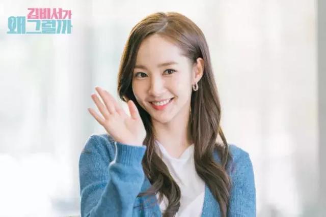 适合短发的明星高马尾(全靠这款发型金秘书才这么美)(15)