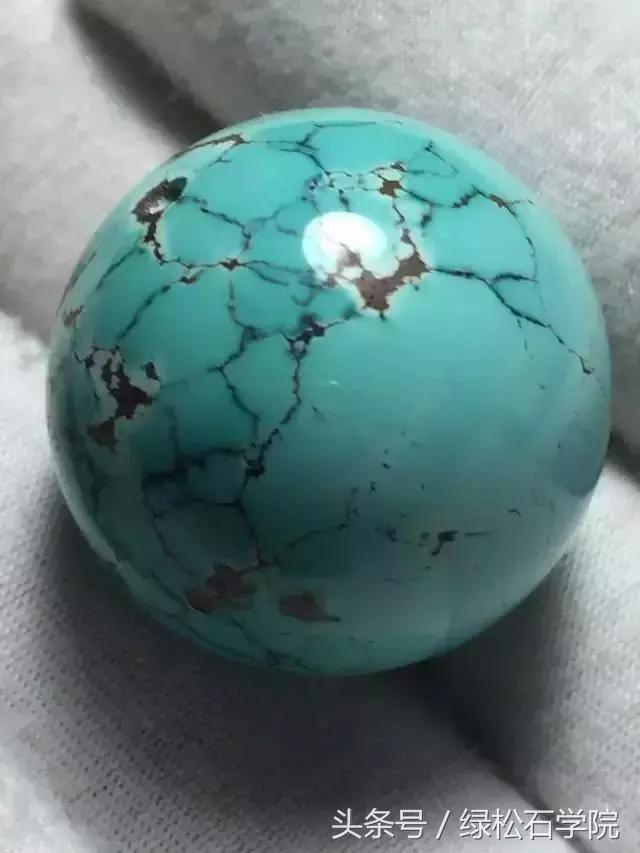 绿松石鉴别方法小窍门(3分钟教你如何鉴别绿松石)(1)