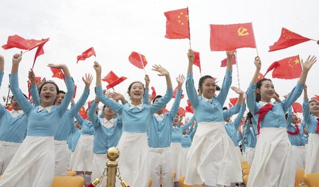 庆七一合唱团（揭秘七一盛典千人合唱团排练细节）(4)