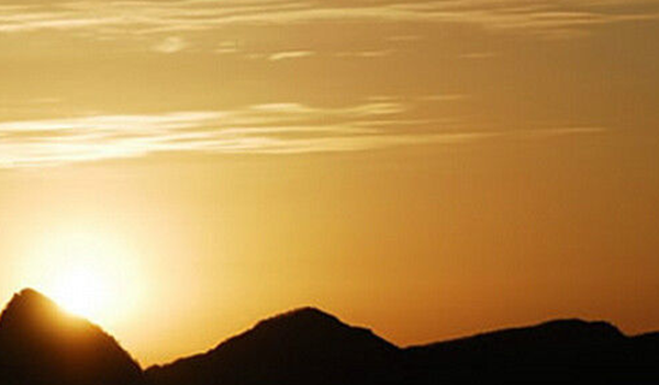 为什么华山不行爬三次,过瘾自虐又反常