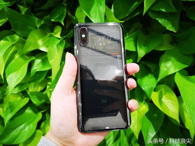 小米8评测探索版(小米8透明探索版深度评测)(2)