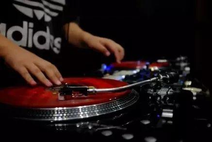 新手dj入门教程（成为DJ以前必读的基础准备功课）(6)