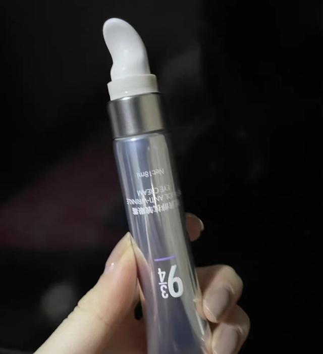 国产眼霜排行榜最新(这5款老牌国货眼霜)(8)