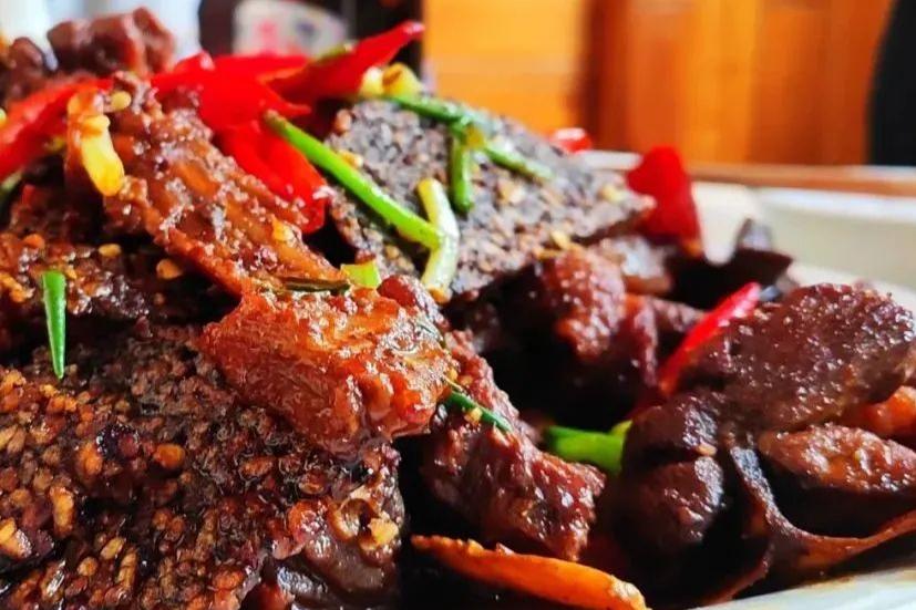 湖南湘菜的十大名菜特色菜谱图片（湘菜十大招牌菜）(图7)