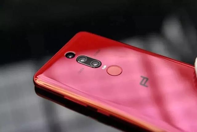 无线充电手机排行榜最新（无线充电手机大盘点）(7)