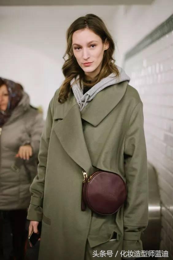 适合和卫衣搭配的外套 配这些外套穿好看到爆炸(26)