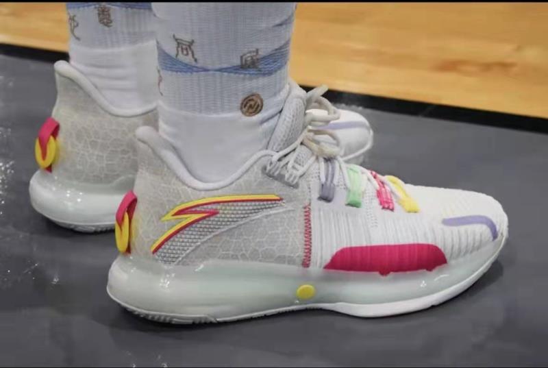 安踏篮球鞋系列介绍（安踏篮球鞋特点介绍）(5)