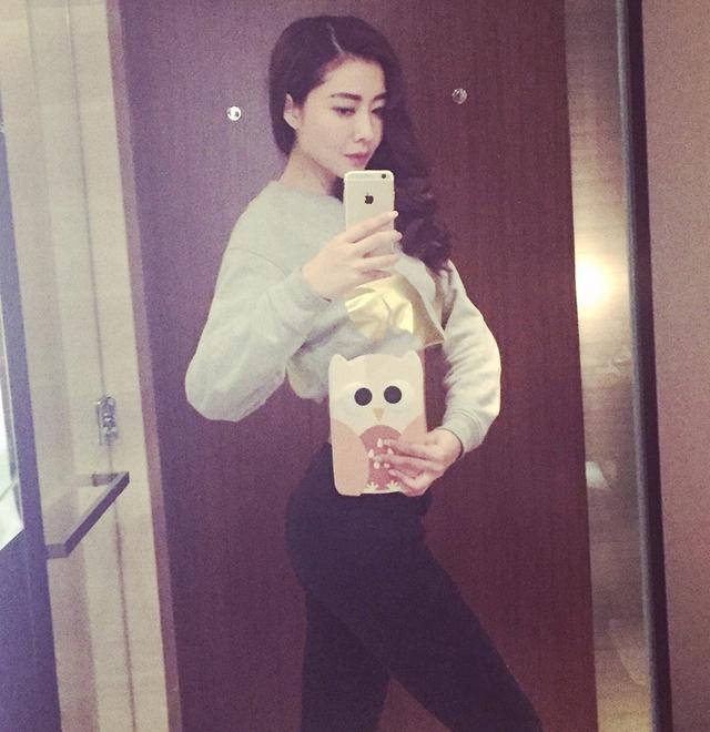 10大腹肌女明星图(谁的A4腰水分最大)(4)