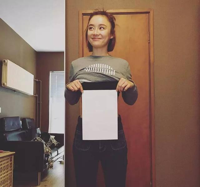 10大腹肌女明星图(谁的A4腰水分最大)(13)