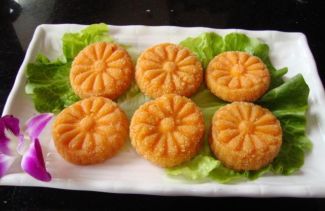 南瓜饼的做法大全你会做几种（南瓜饼的做法4种方法4种味道）(4)