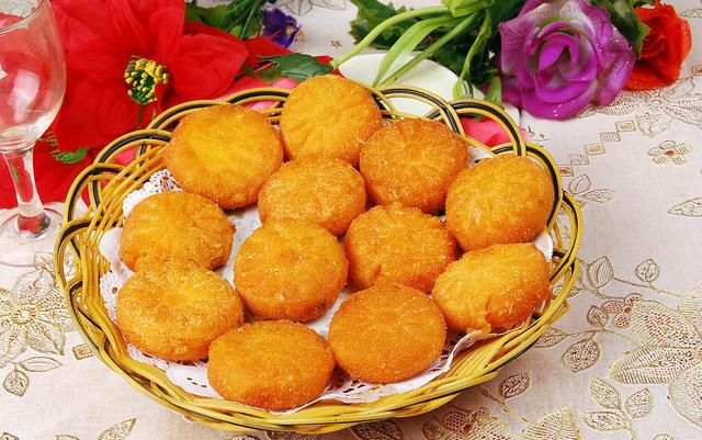 南瓜饼的做法大全你会做几种（南瓜饼的做法4种方法4种味道）(2)