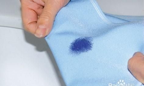 衣服上沾了很久的墨水怎么洗掉