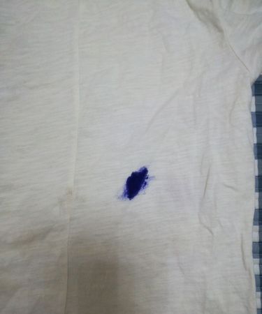 衣服上的墨水用什么洗掉
