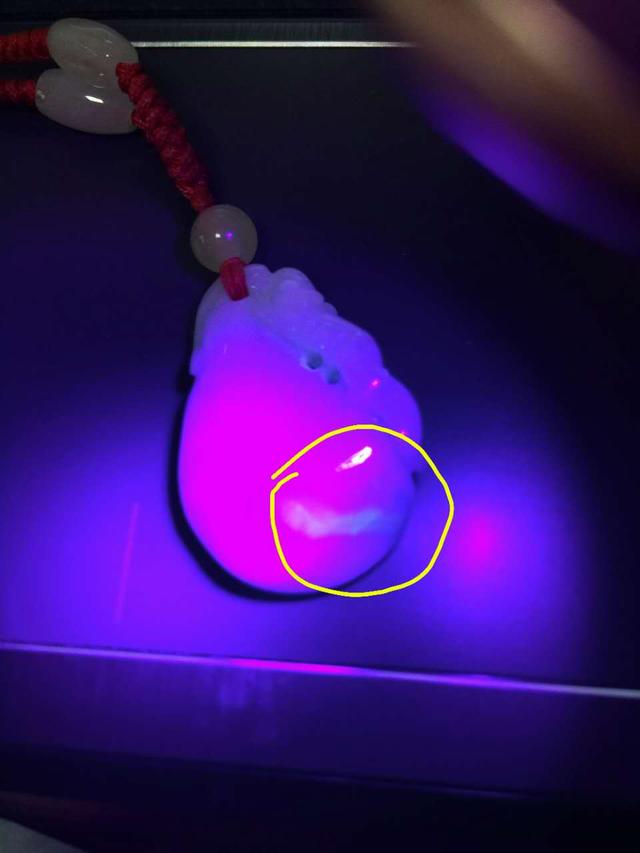 如何在家鉴定玉石翡翠(给大家介绍下在家也能鉴定翡翠玉器的方法)(4)