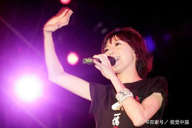 最好听的十首悲伤情歌（10首催人泪下的伤感情歌推荐）(4)