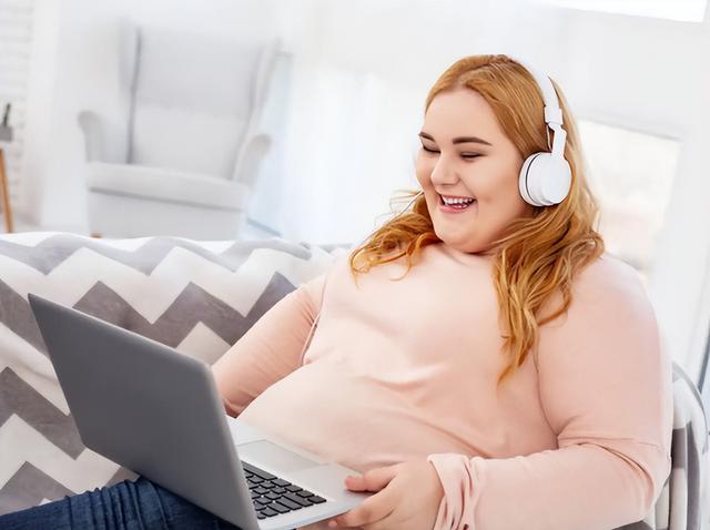 所有女性的身高体重对照表(176cm标准体重对照表)(3)