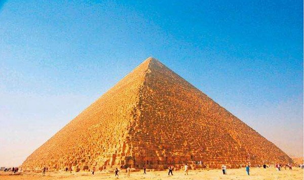 胡夫金字塔图片