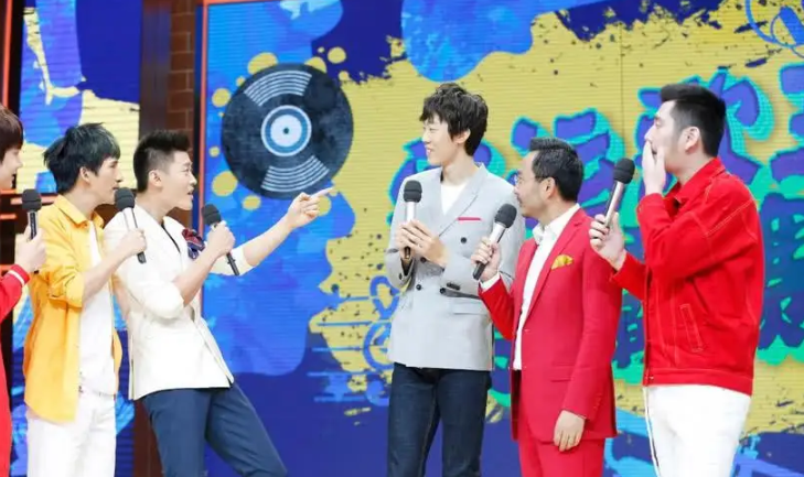 张国伟为何被被国家队开除(张国伟被踢出国家队原因)(图4) 张国伟为何被被国家队开除(张国伟被踢出国家队原因)(图4)