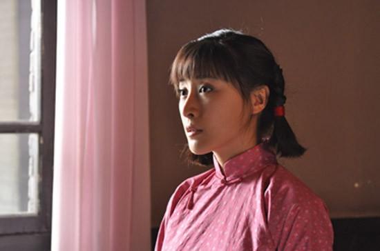 玉芬扮演者王雅捷与赵本山（拒绝赵本山嫁给了于洋）(5)