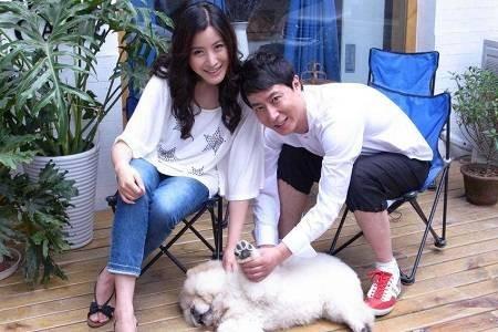 玉芬扮演者王雅捷与赵本山（拒绝赵本山嫁给了于洋）(19)