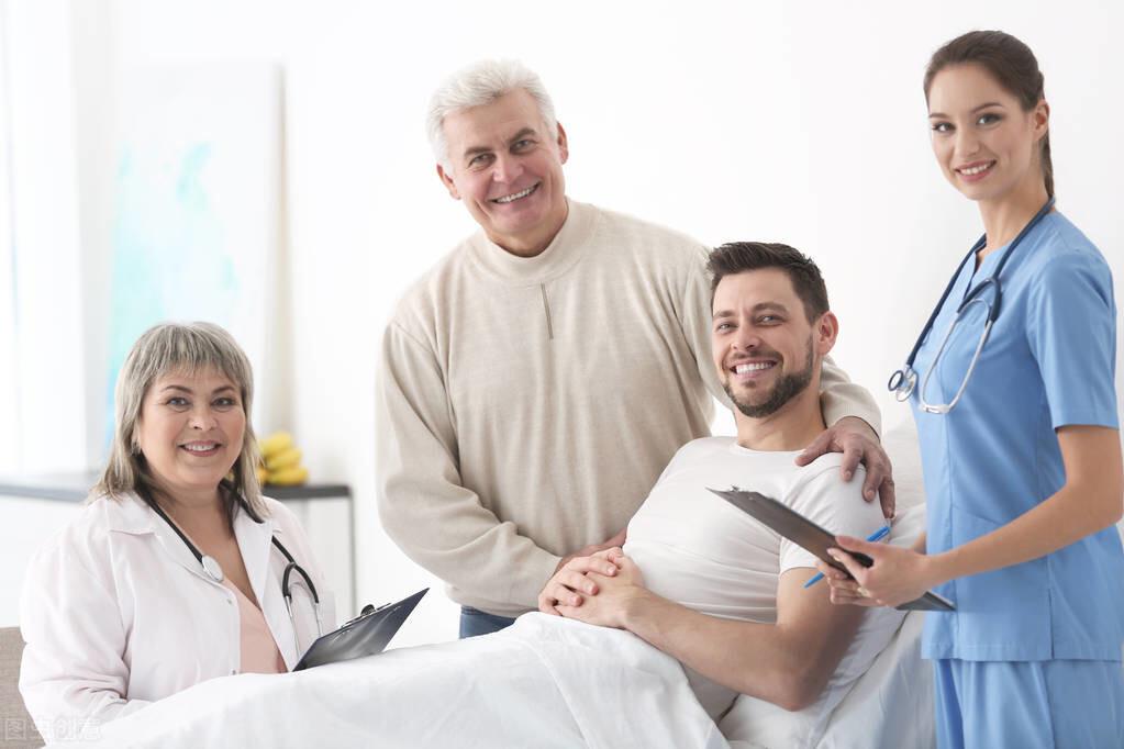 探望病人要说什么话(看望病人长辈说什么话得体)(图1) 探望病人要说什么话(看望病人长辈说什么话得体)(图1)