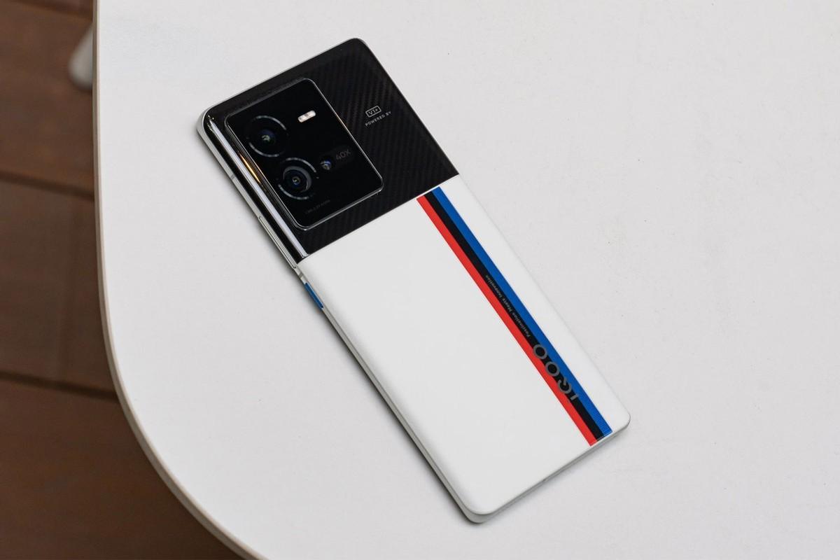 性价比高的手机三千以内（三千左右最值得入手的手机）(图3)