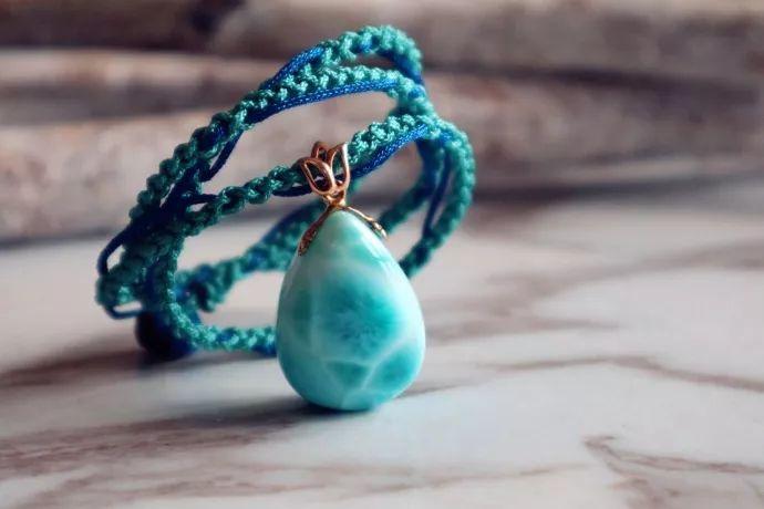 佩戴海纹石有什么好处(海纹石的功效与禁忌)(图1) 佩戴海纹石有什么好处(海纹石的功效与禁忌)(图1)