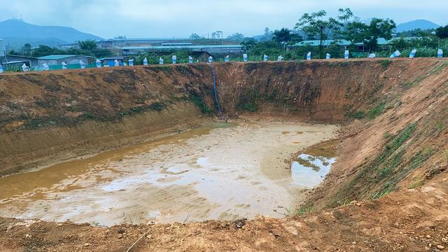 黑膜沼气池的优缺点(黑膜沼气池的施工流程和注意事项)(1)