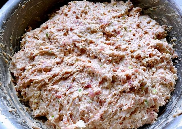 四喜丸子最经典做法(经典名菜四喜丸子)(8)