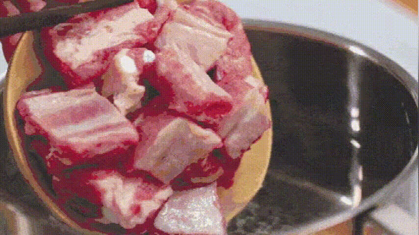 排骨如何炖得鲜嫩软烂又好吃（光焯水是不行的）(2)