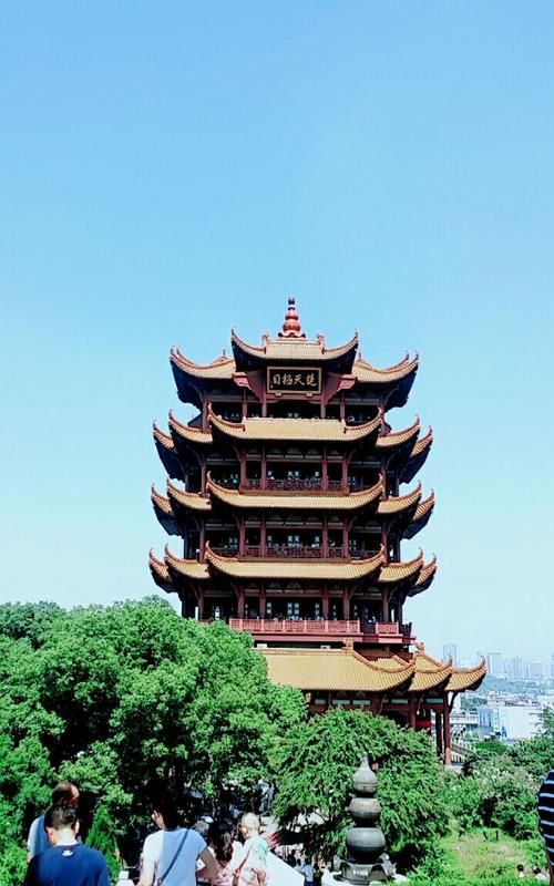 唐朝诗人李白写的《黄鹤楼之千年预言》