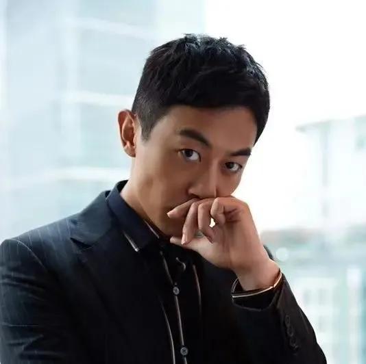 赖猫演员表（赖猫的狮子倒影人物介绍）(1)