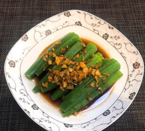 白灼秋葵的做法