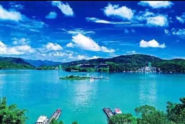 黄鹤楼之千年预言，早在五十多年前，著名学者夏承焘提出《满江红》作者不是岳飞的观点，这事您怎么看？图15