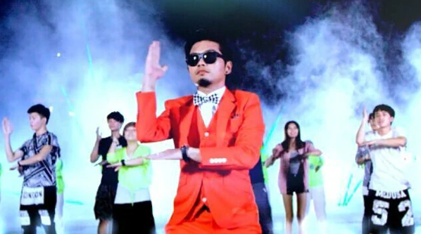 社会摇是什么时候的歌,打怪兽打怪兽是什么歌曲社会摇舞蹈图1