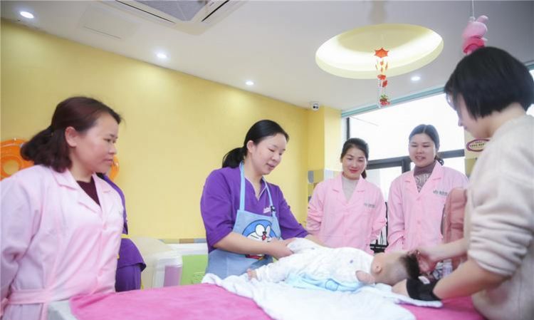 育婴师是干什么的:育婴师是做什么工作的