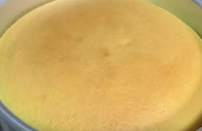 电饭煲蛋糕不蓬松是为什么,电饭锅蛋糕中间不蓬松是什么原因图4